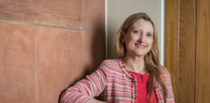 Elizabeth Vega, author of public procurement