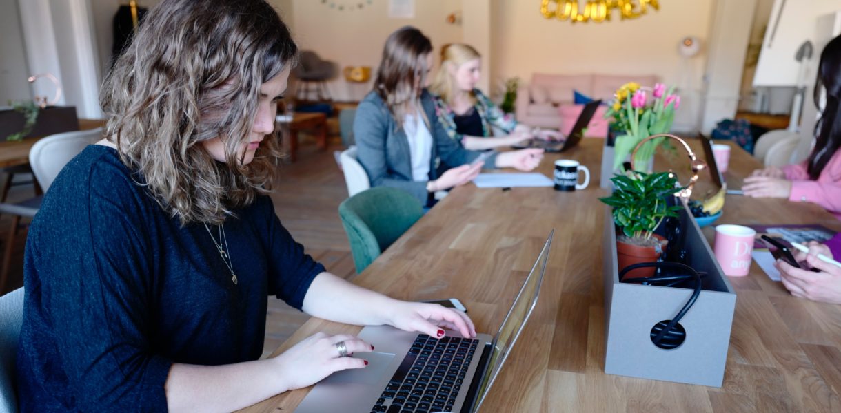 women working on computers