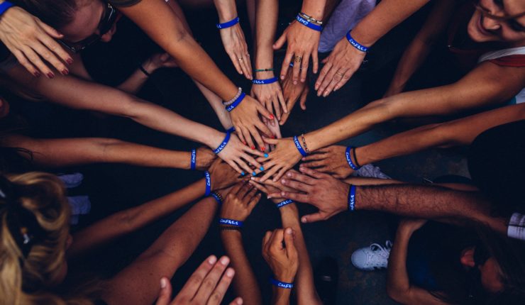 hands