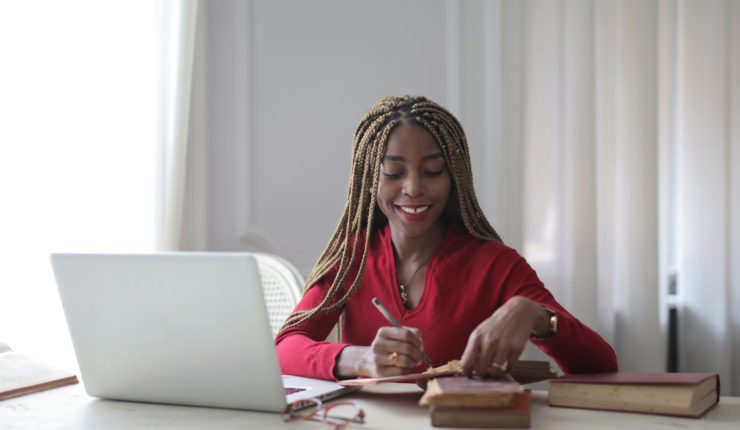 woman on laptop