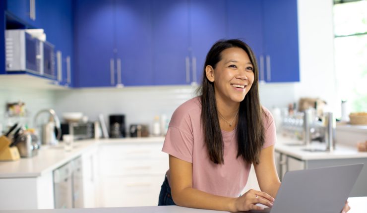 woman with laptop